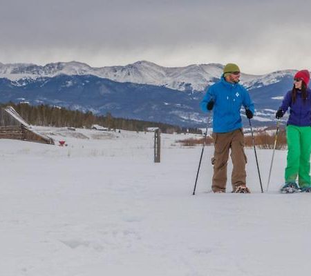 Отель Ymca Of The Rockies - Snow Mountain Ranch Tabernash Экстерьер фото